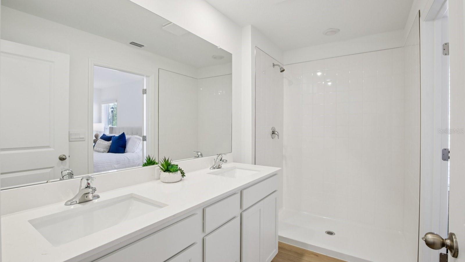 5287 BERRY BAY AVE, WIMAUMA, FL, 33598