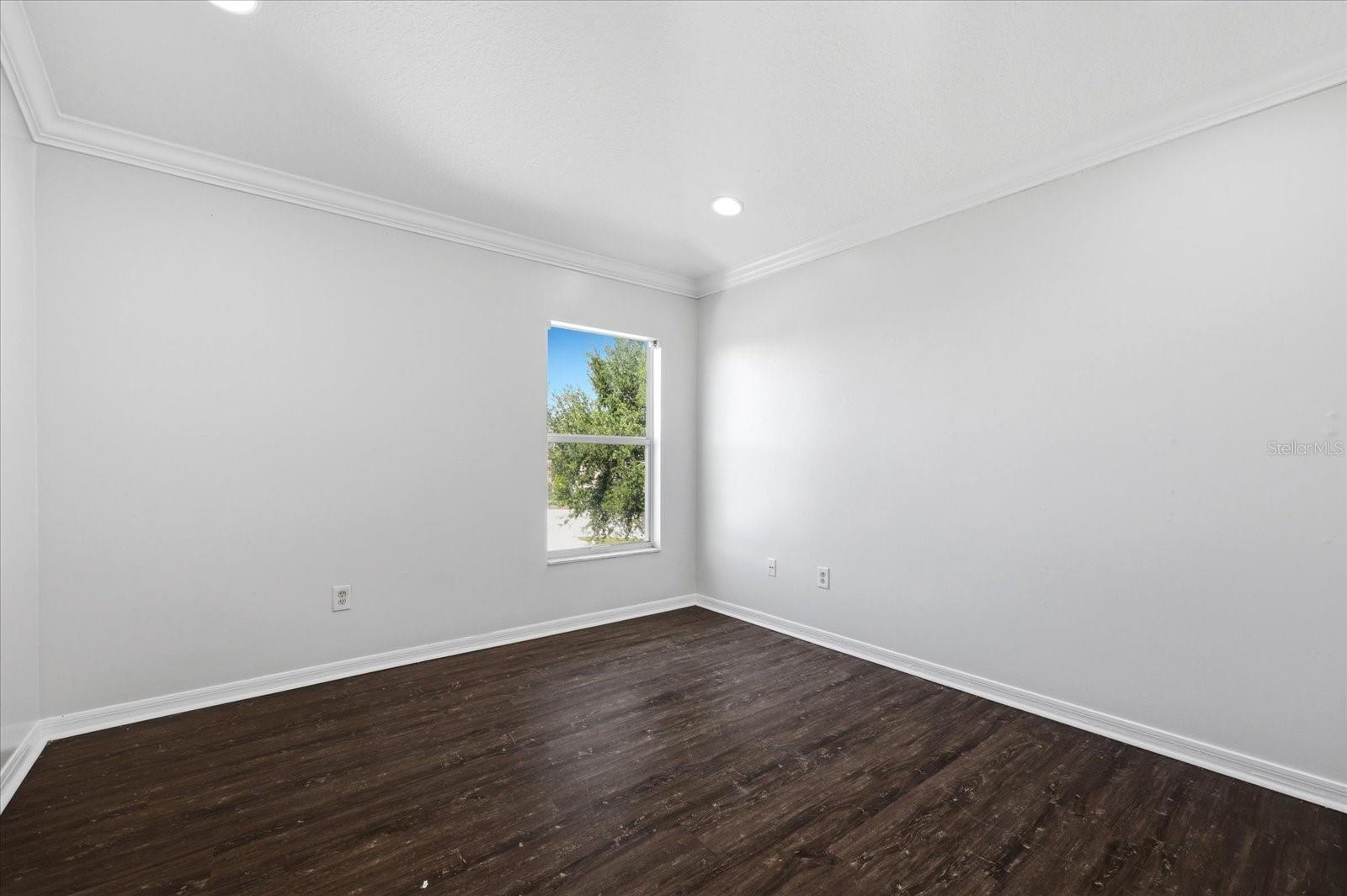 8123 CANTERBURY LAKE BLVD, TAMPA, FL, 33619