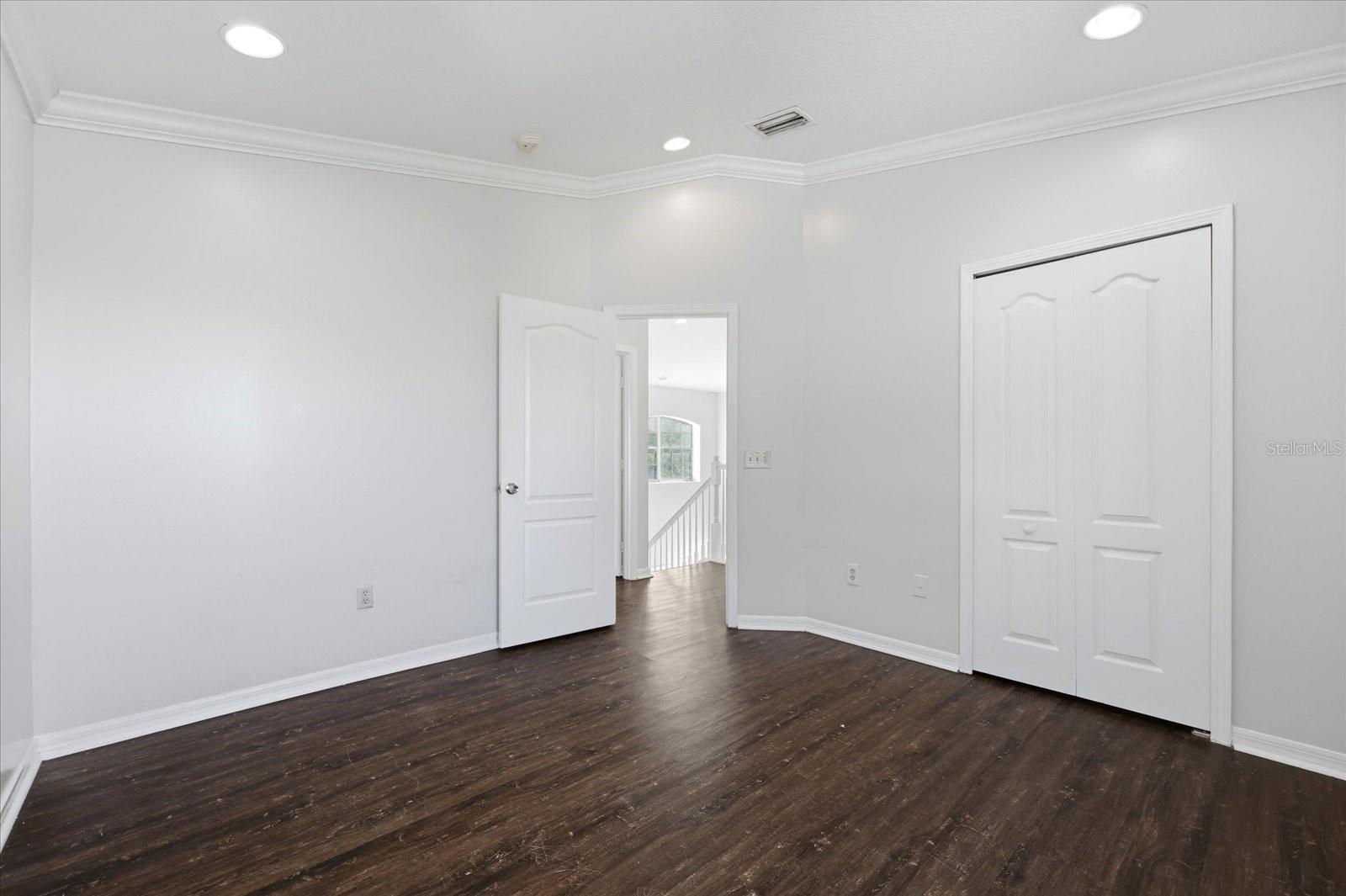 8123 CANTERBURY LAKE BLVD, TAMPA, FL, 33619