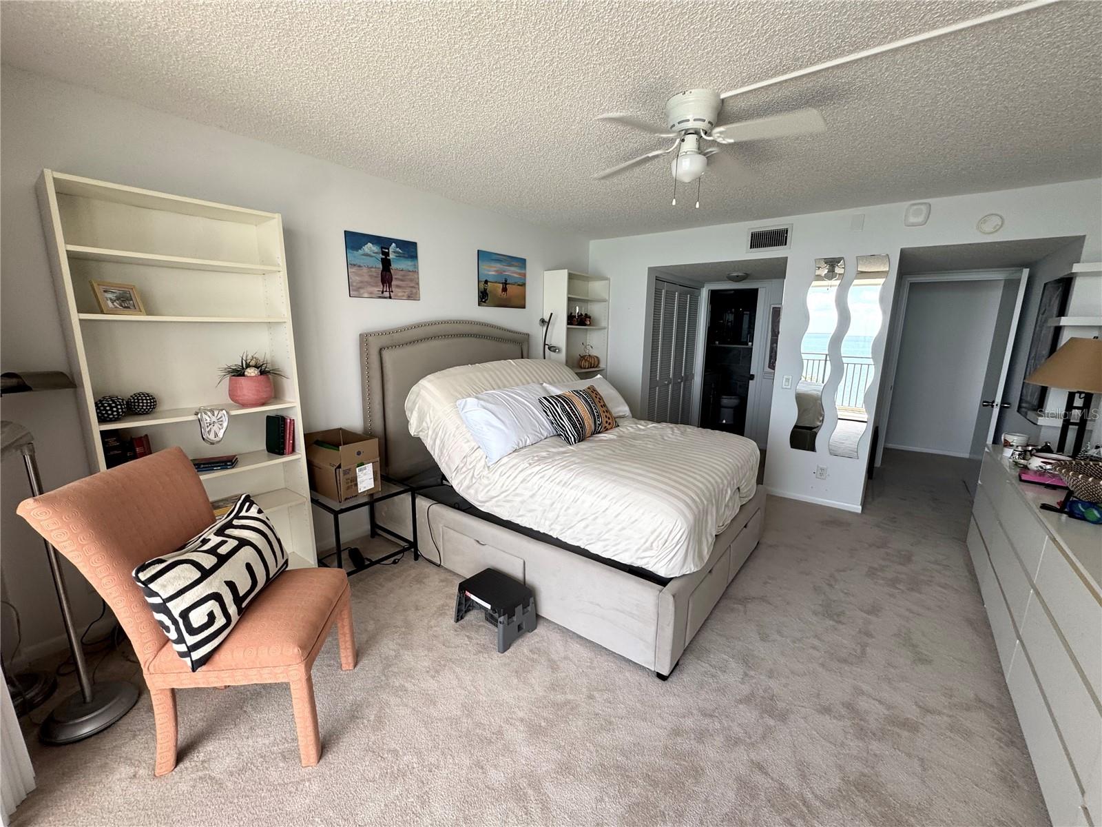 5700 ESCONDIDA BLVD S #403, ST PETERSBURG, FL, 33715