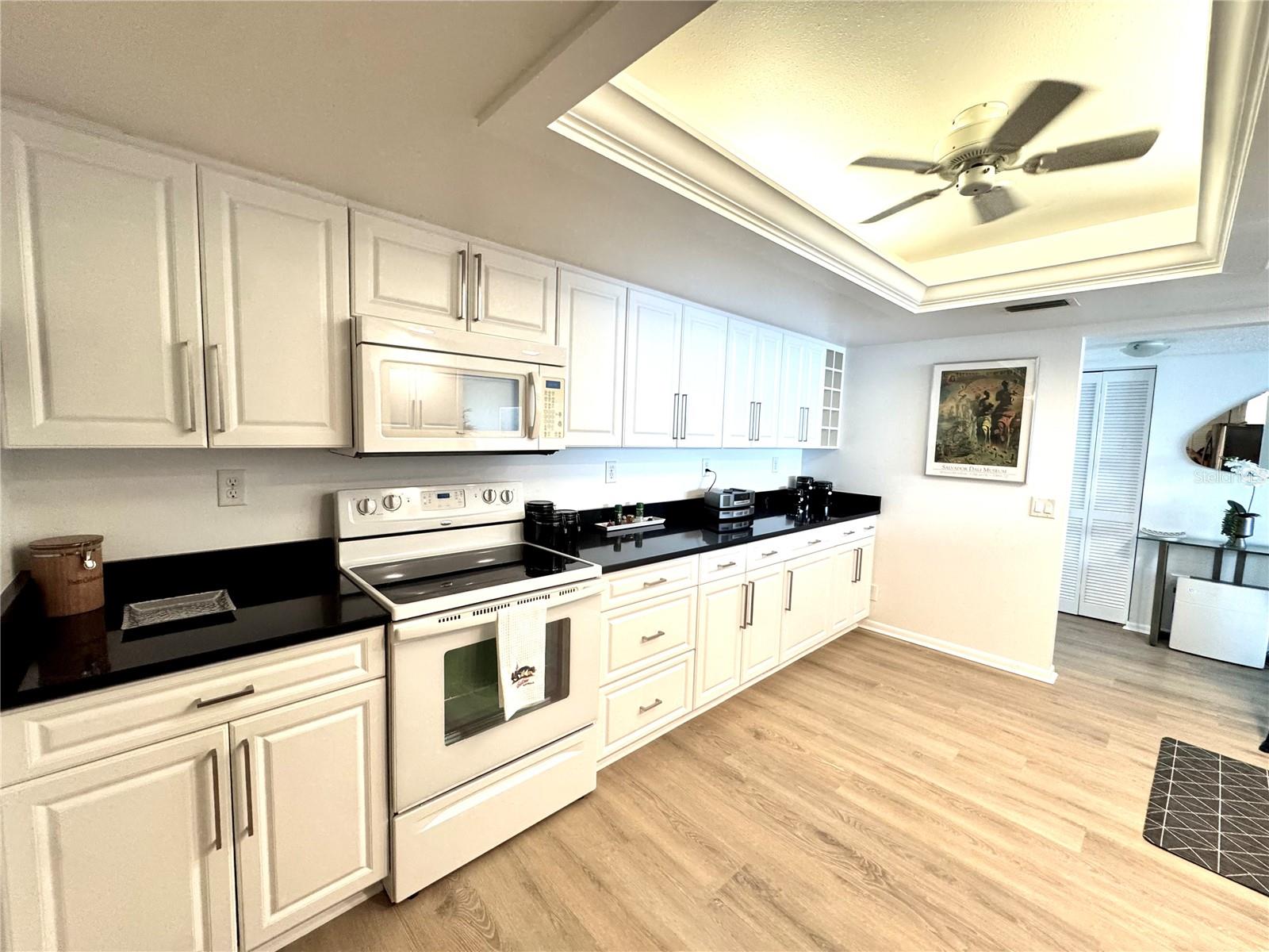 5700 ESCONDIDA BLVD S #403, ST PETERSBURG, FL, 33715