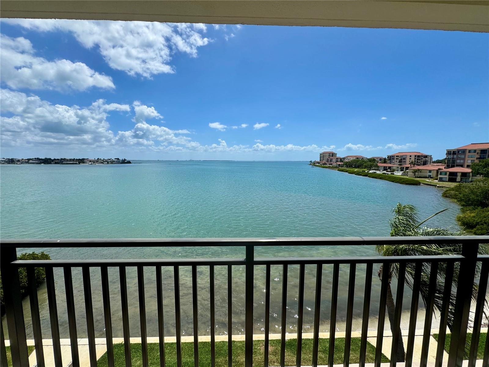 5700 ESCONDIDA BLVD S #403, ST PETERSBURG, FL, 33715