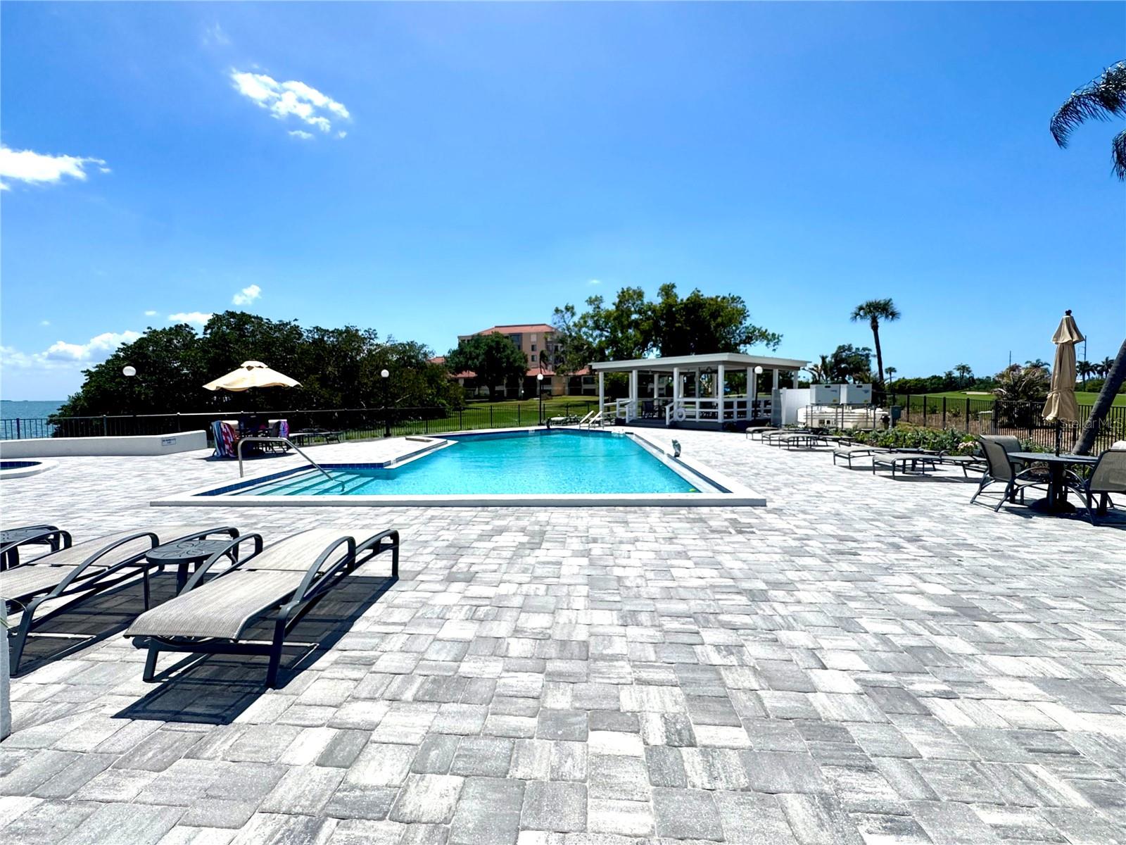 5700 ESCONDIDA BLVD S #403, ST PETERSBURG, FL, 33715