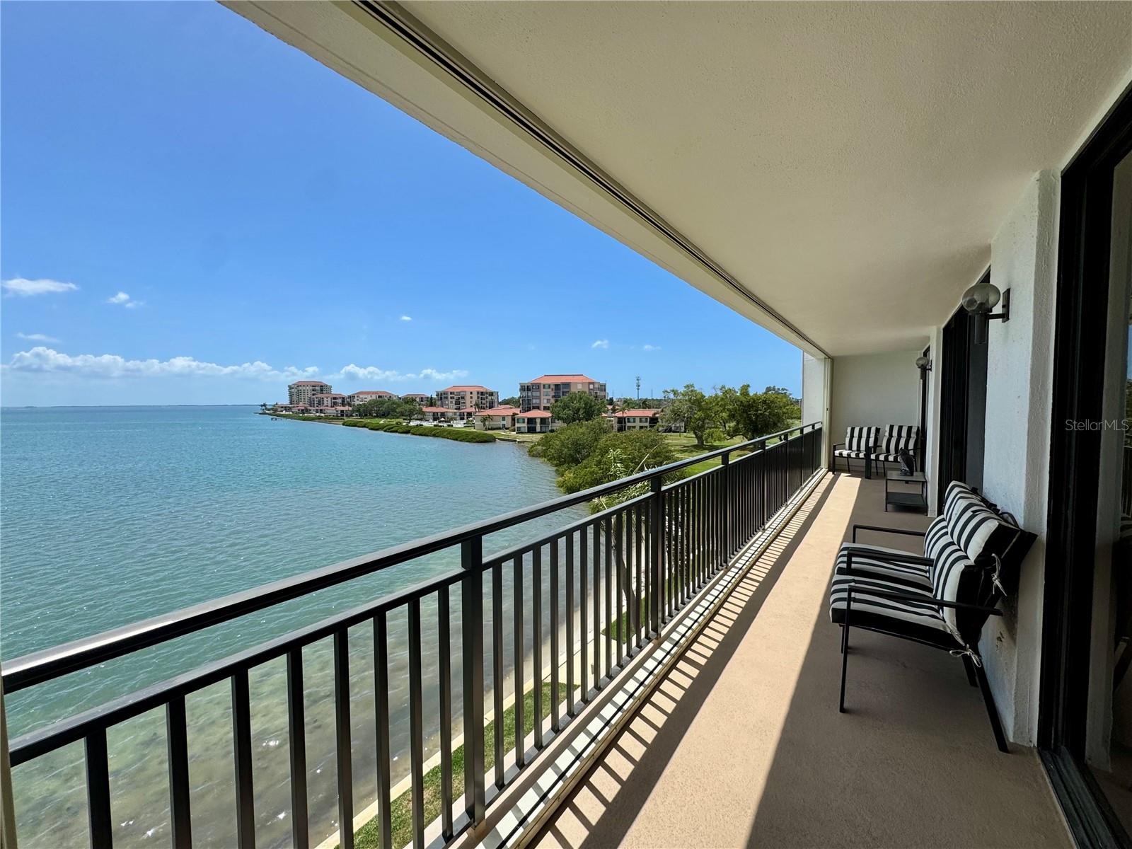 5700 ESCONDIDA BLVD S #403, ST PETERSBURG, FL, 33715