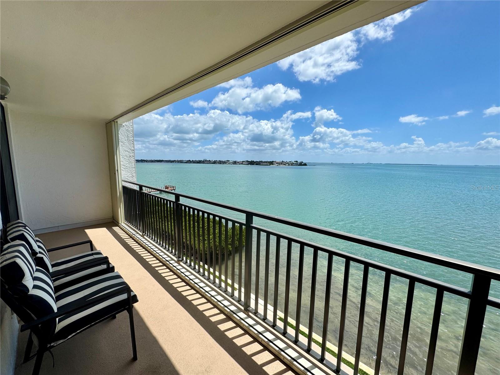 5700 ESCONDIDA BLVD S #403, ST PETERSBURG, FL, 33715