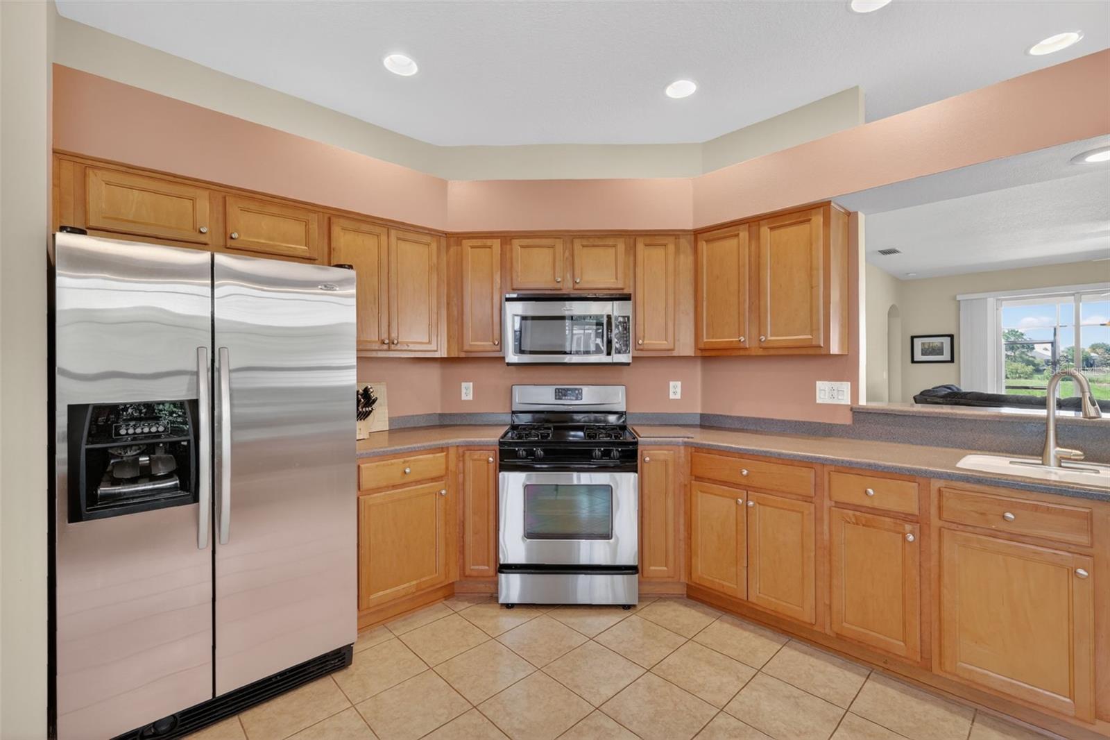 2359 WAKEFIELD WAY, MOUNT DORA, FL, 32757