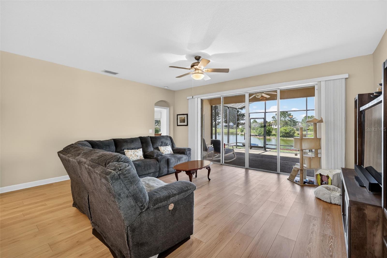 2359 WAKEFIELD WAY, MOUNT DORA, FL, 32757