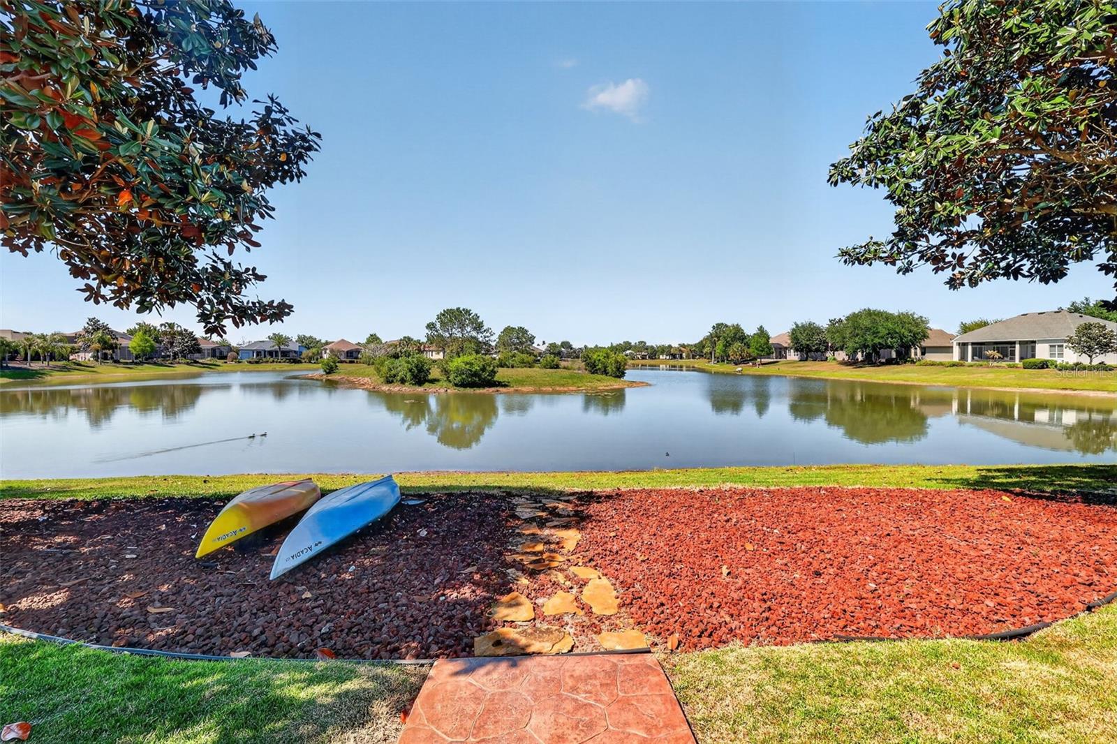 2359 WAKEFIELD WAY, MOUNT DORA, FL, 32757