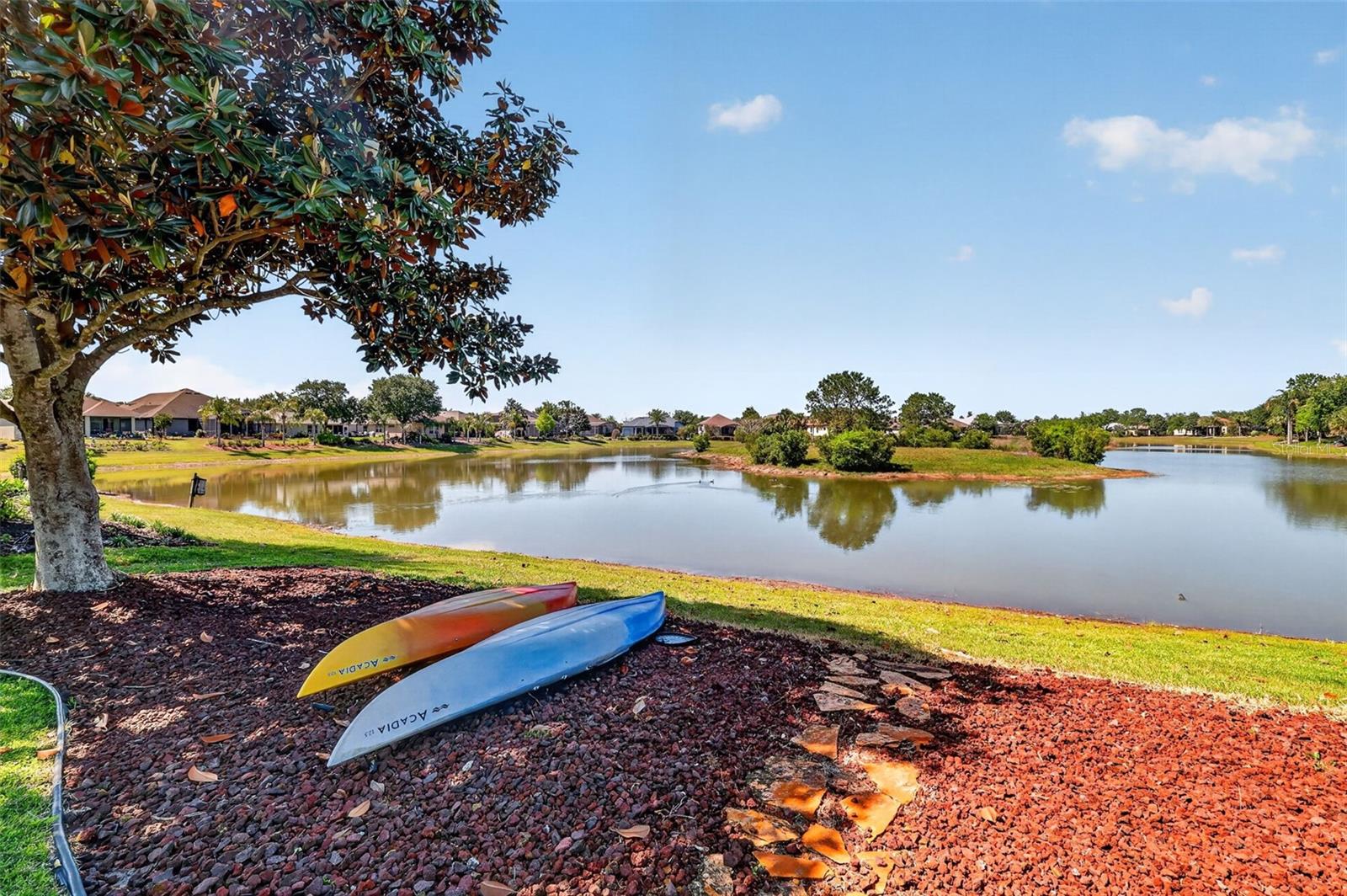 2359 WAKEFIELD WAY, MOUNT DORA, FL, 32757