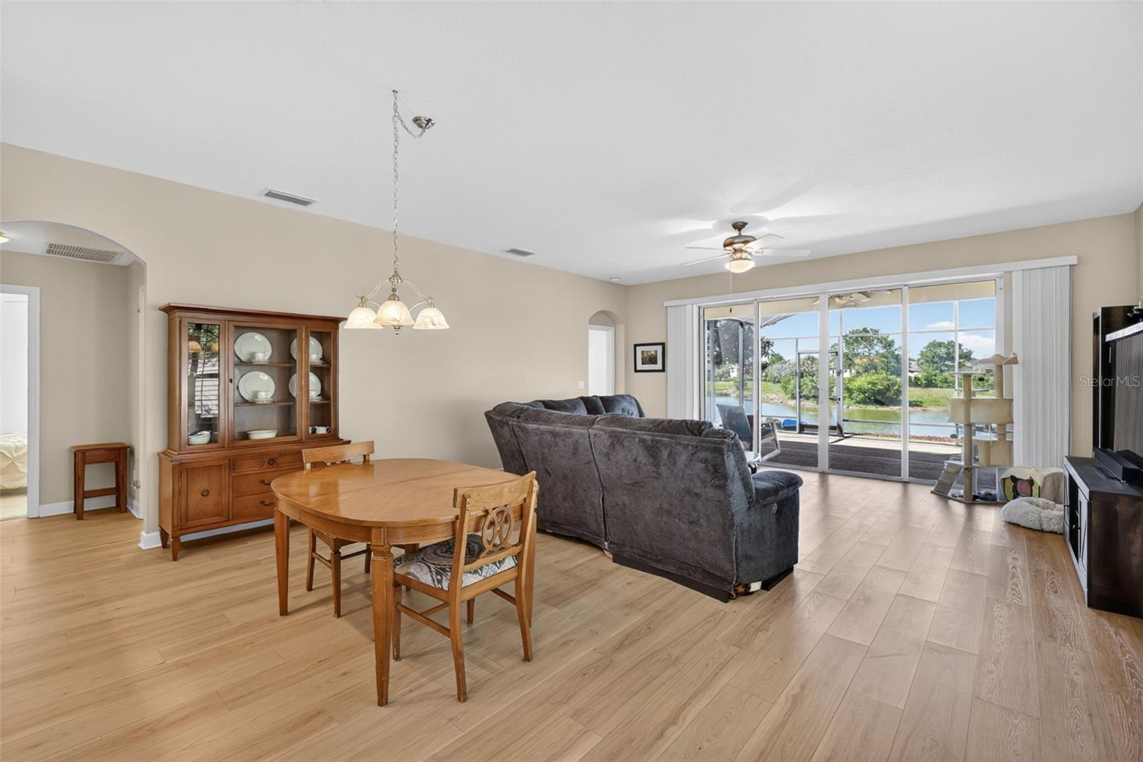 2359 WAKEFIELD WAY, MOUNT DORA, FL, 32757