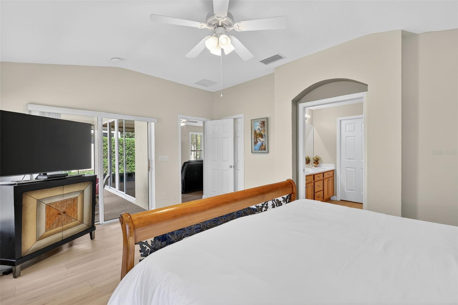 2359 WAKEFIELD WAY, MOUNT DORA, FL, 32757