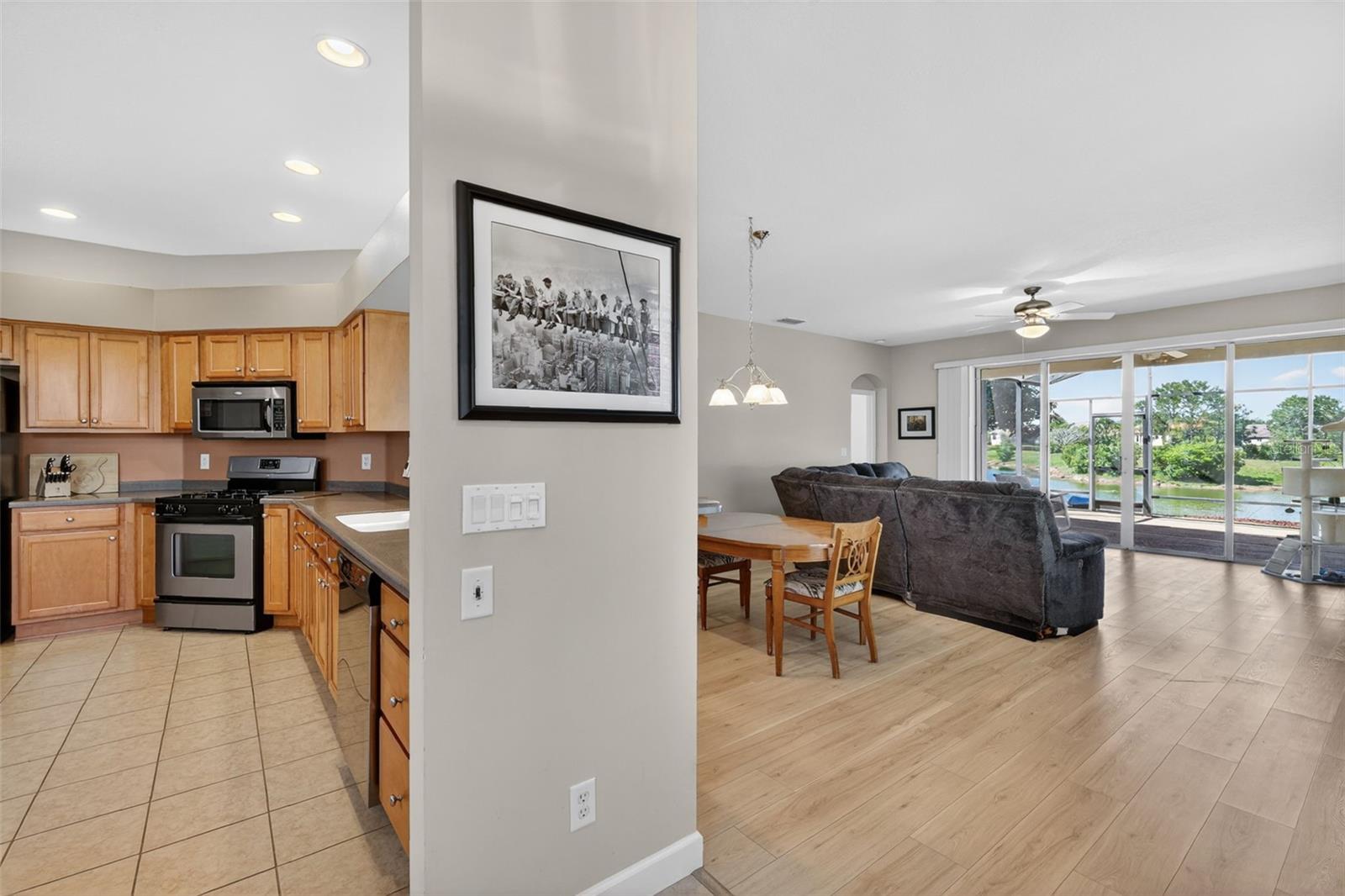 2359 WAKEFIELD WAY, MOUNT DORA, FL, 32757