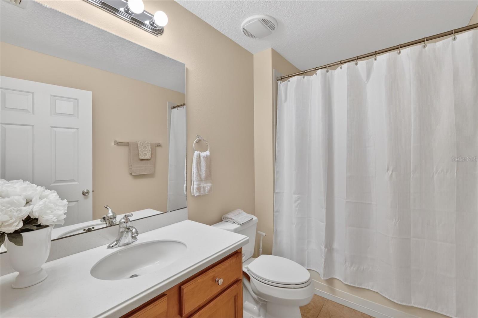 2359 WAKEFIELD WAY, MOUNT DORA, FL, 32757