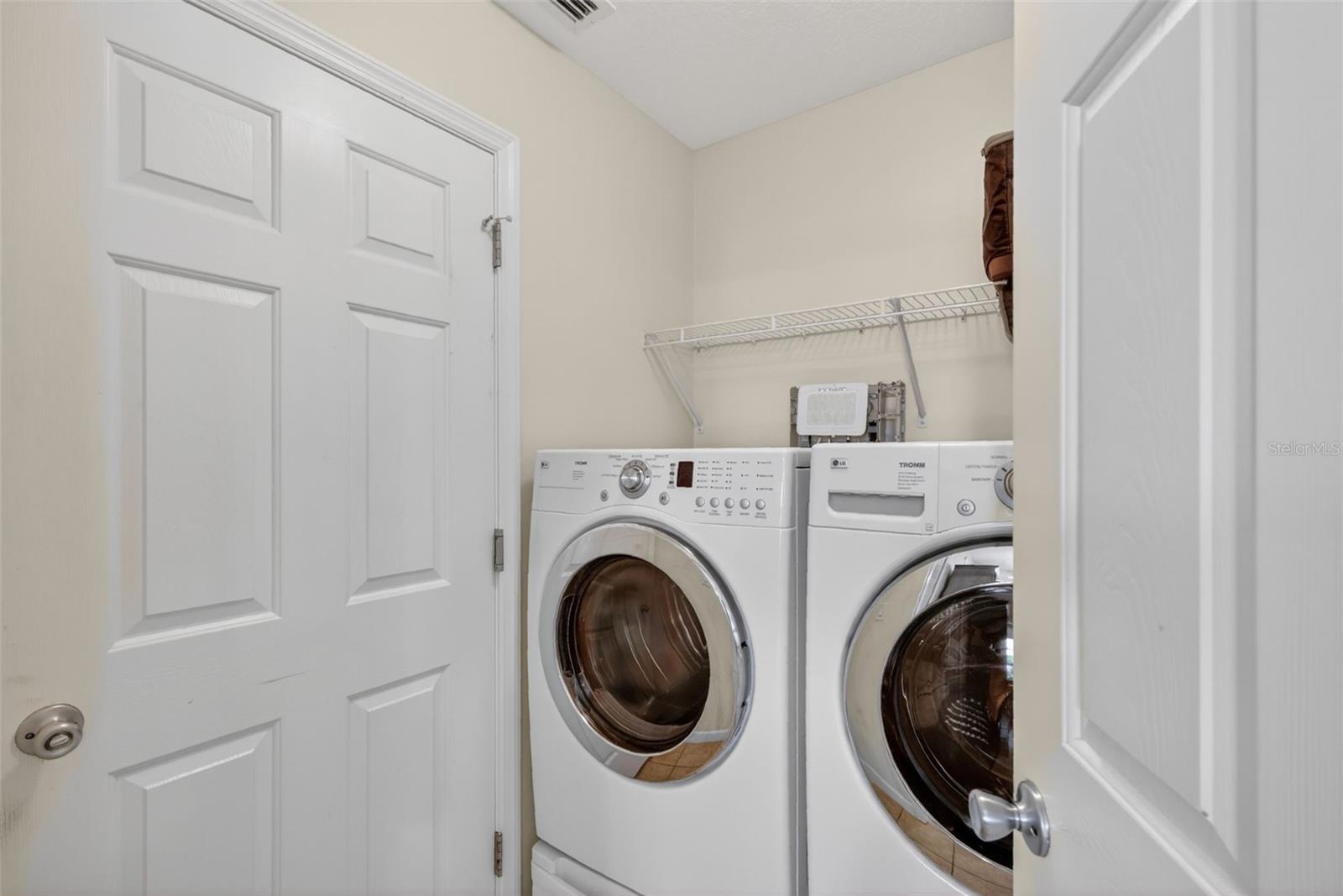 2359 WAKEFIELD WAY, MOUNT DORA, FL, 32757