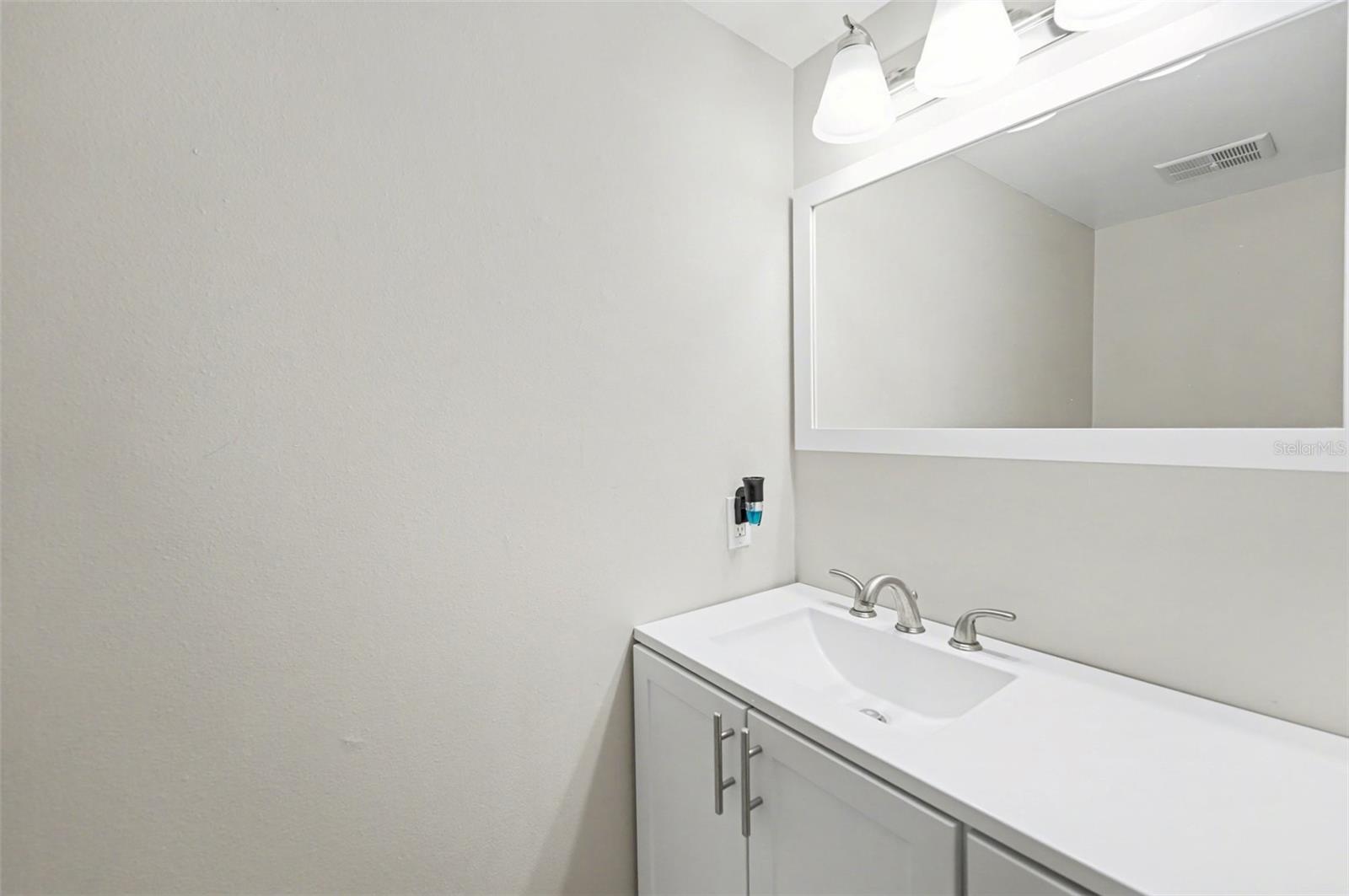 1819 CLEARBROOKE DR, CLEARWATER, FL, 33760