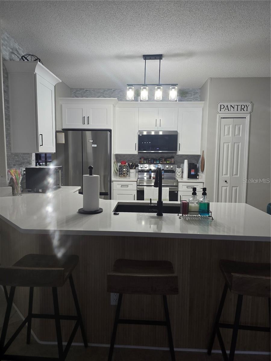 330 GRAYSTONE BLVD, DAVENPORT, FL, 33837