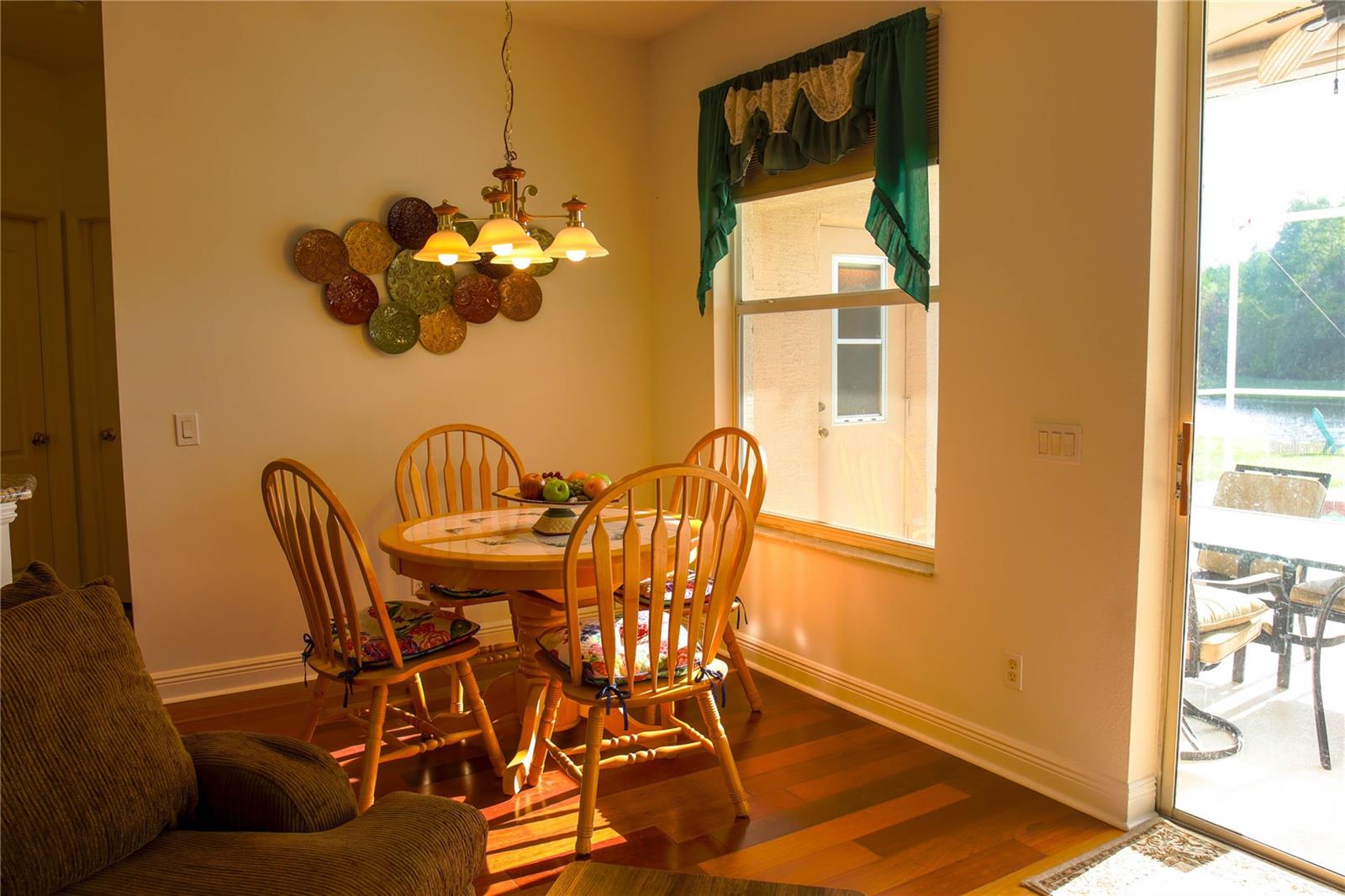 18012 SPARROWS NEST DR, LUTZ, FL, 33558