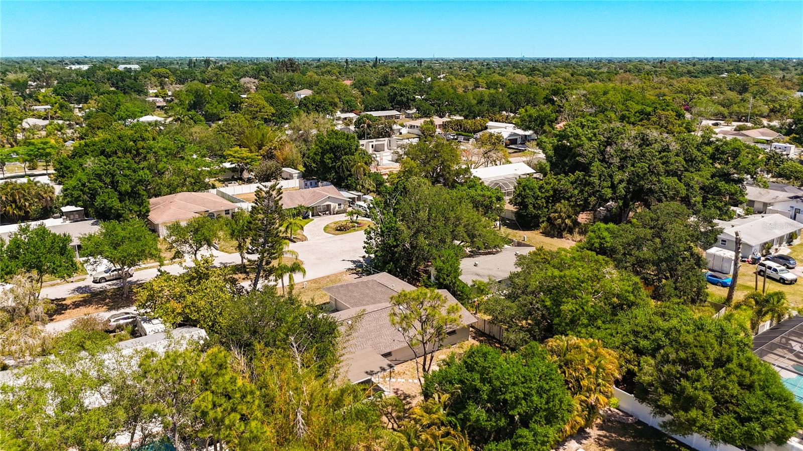 2144 OAK TER, SARASOTA, FL, 34231