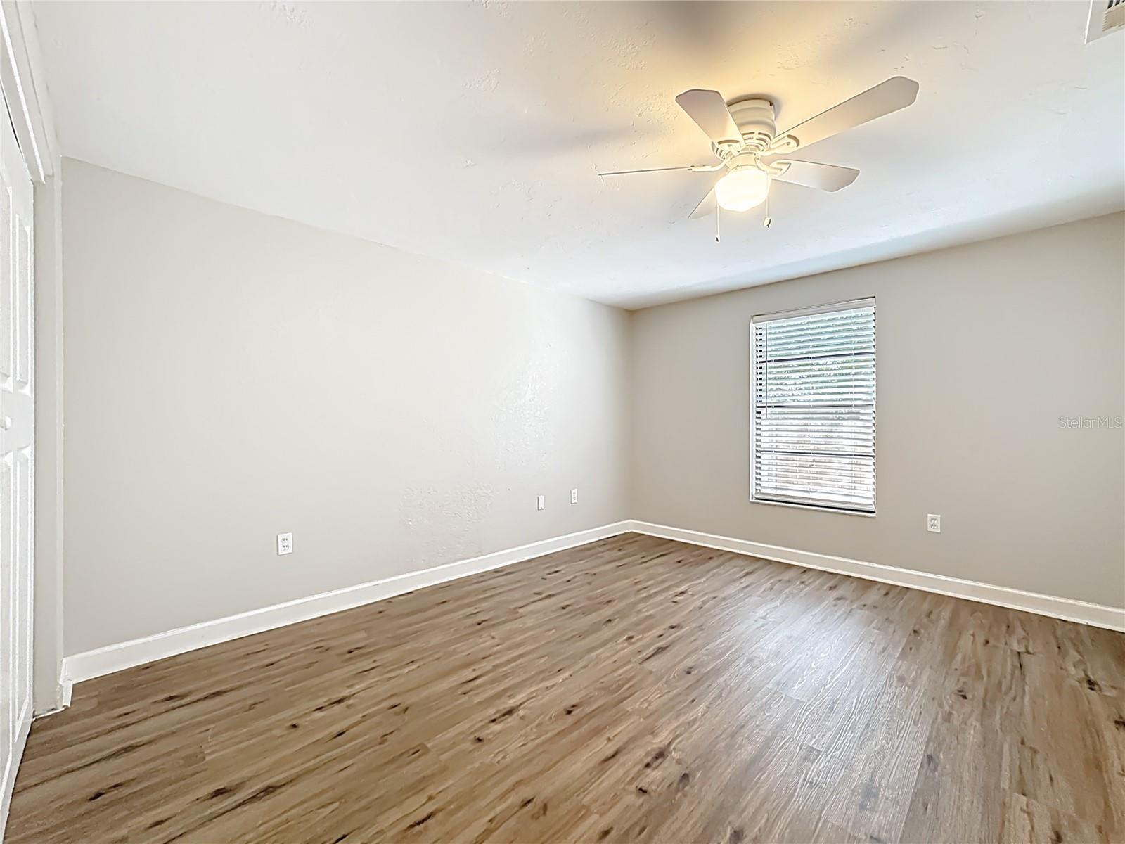 2144 OAK TER, SARASOTA, FL, 34231