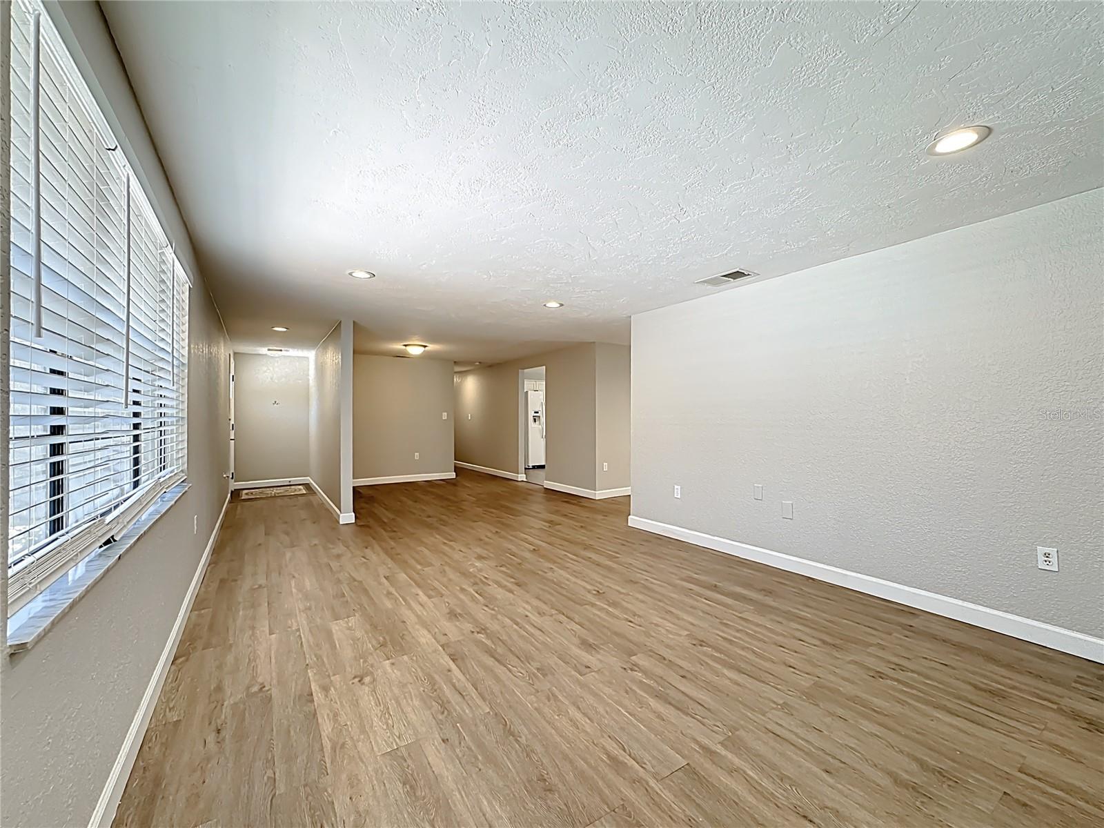 2144 OAK TER, SARASOTA, FL, 34231