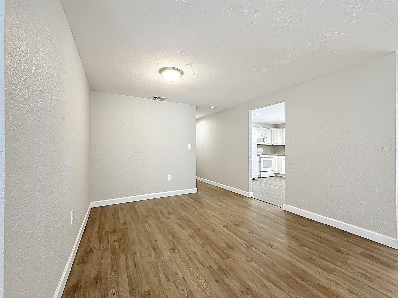 2144 OAK TER, SARASOTA, FL, 34231