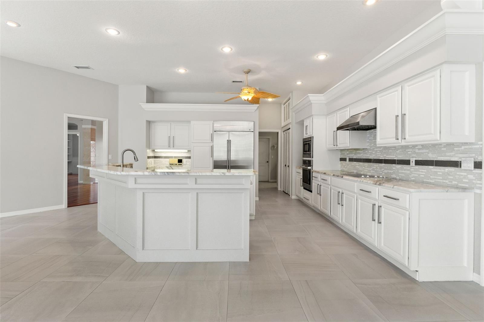 6153 NEW OSPREY PT, WEEKI WACHEE, FL, 34607