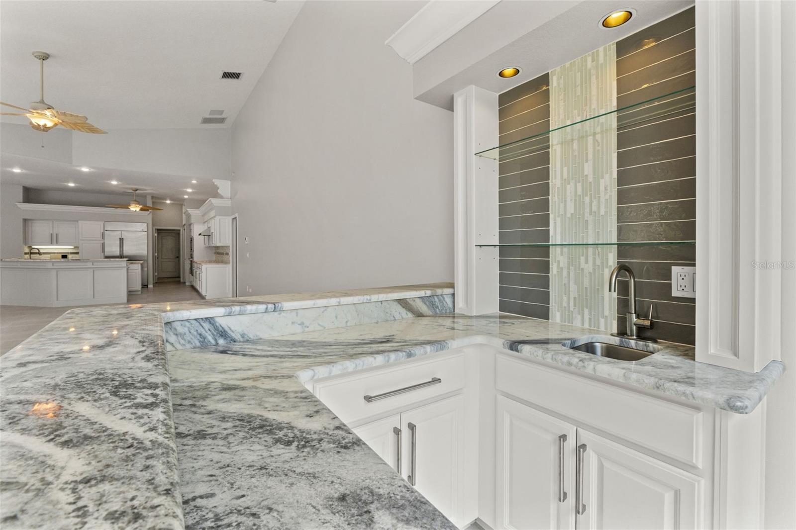 6153 NEW OSPREY PT, WEEKI WACHEE, FL, 34607