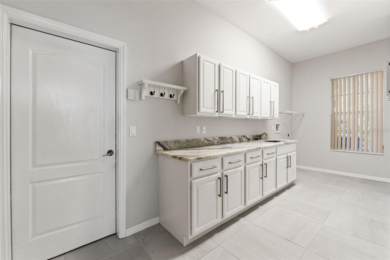 6153 NEW OSPREY PT, WEEKI WACHEE, FL, 34607