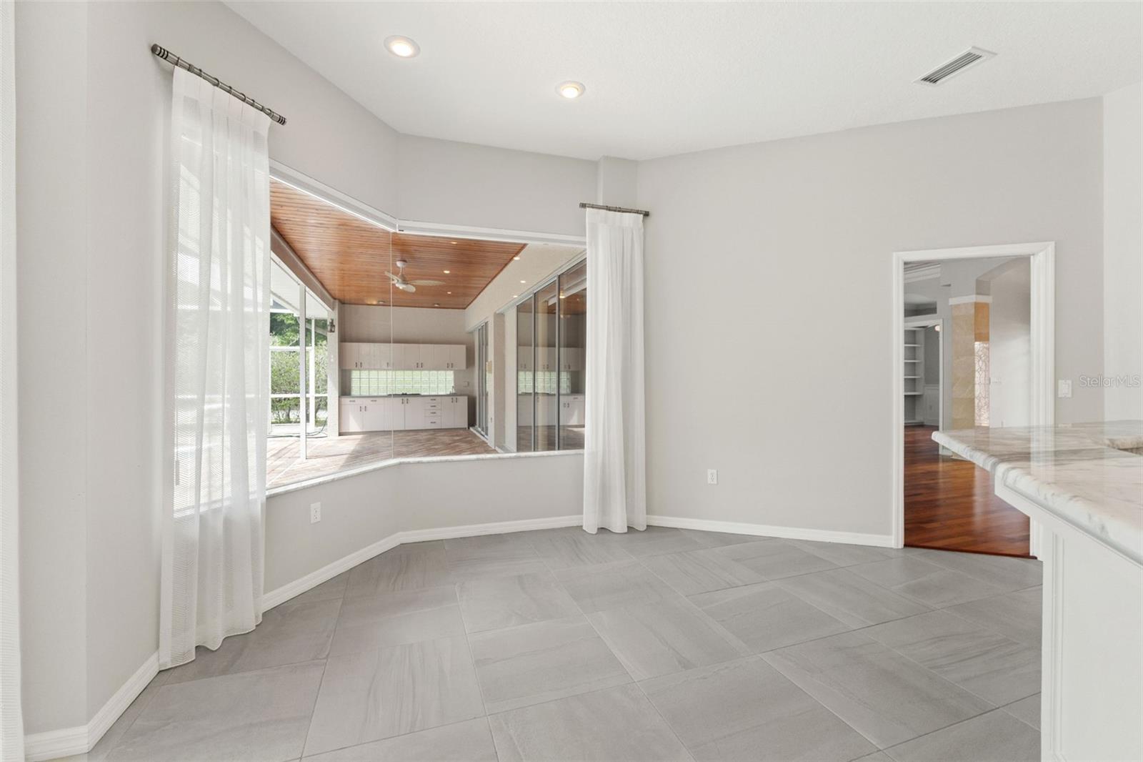 6153 NEW OSPREY PT, WEEKI WACHEE, FL, 34607