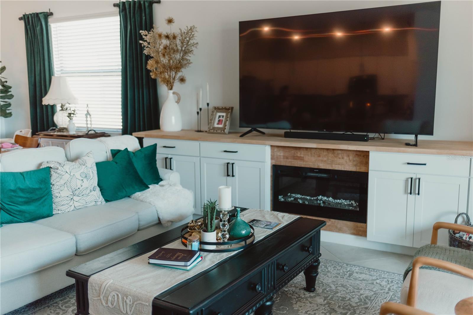 1873 E ISLES RD, PORT CHARLOTTE, FL, 33953