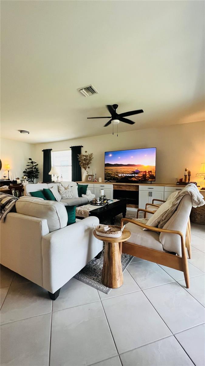 1873 E ISLES RD, PORT CHARLOTTE, FL, 33953