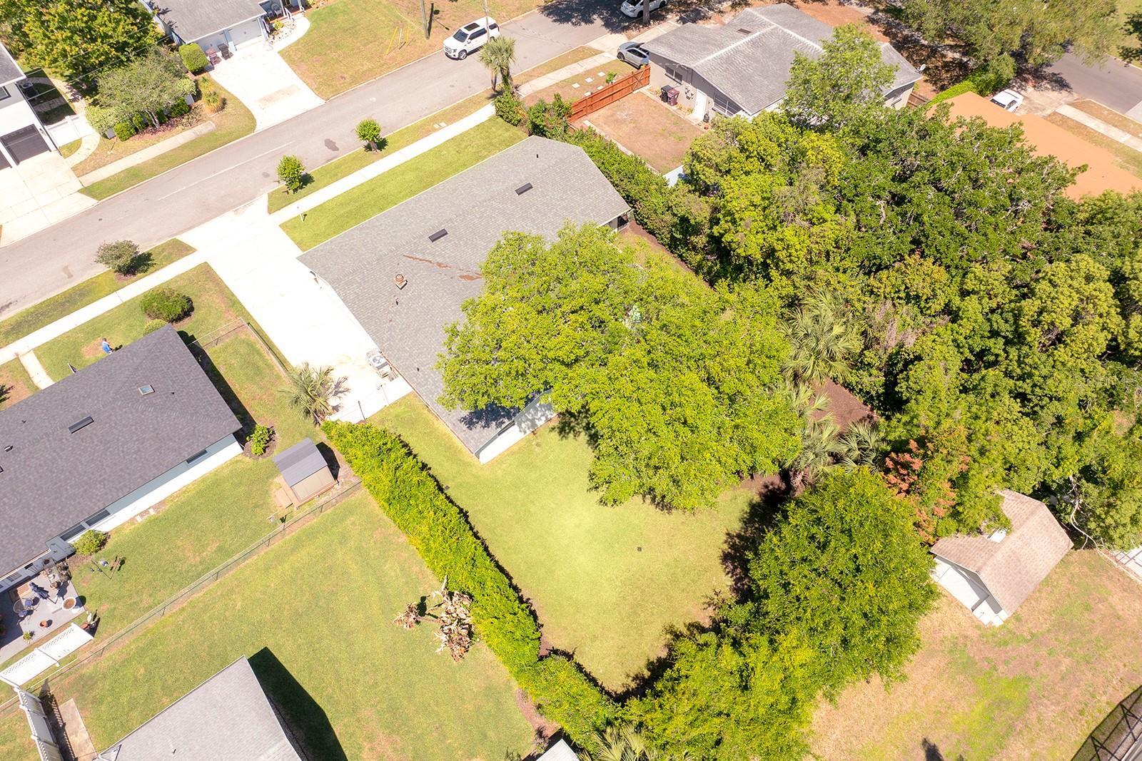 2415 EATON LN, ORLANDO, FL, 32804