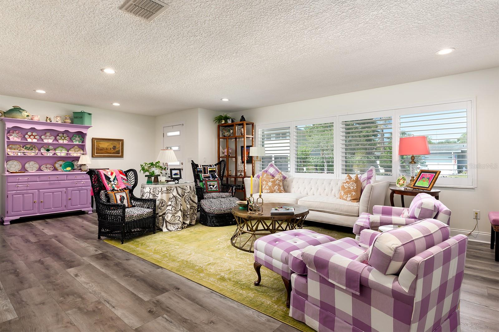 2415 EATON LN, ORLANDO, FL, 32804