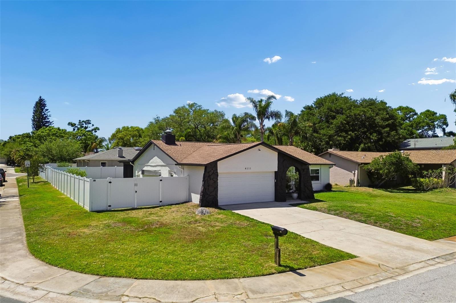 4111 N BAY HILLS BLVD, SAFETY HARBOR, FL, 34695