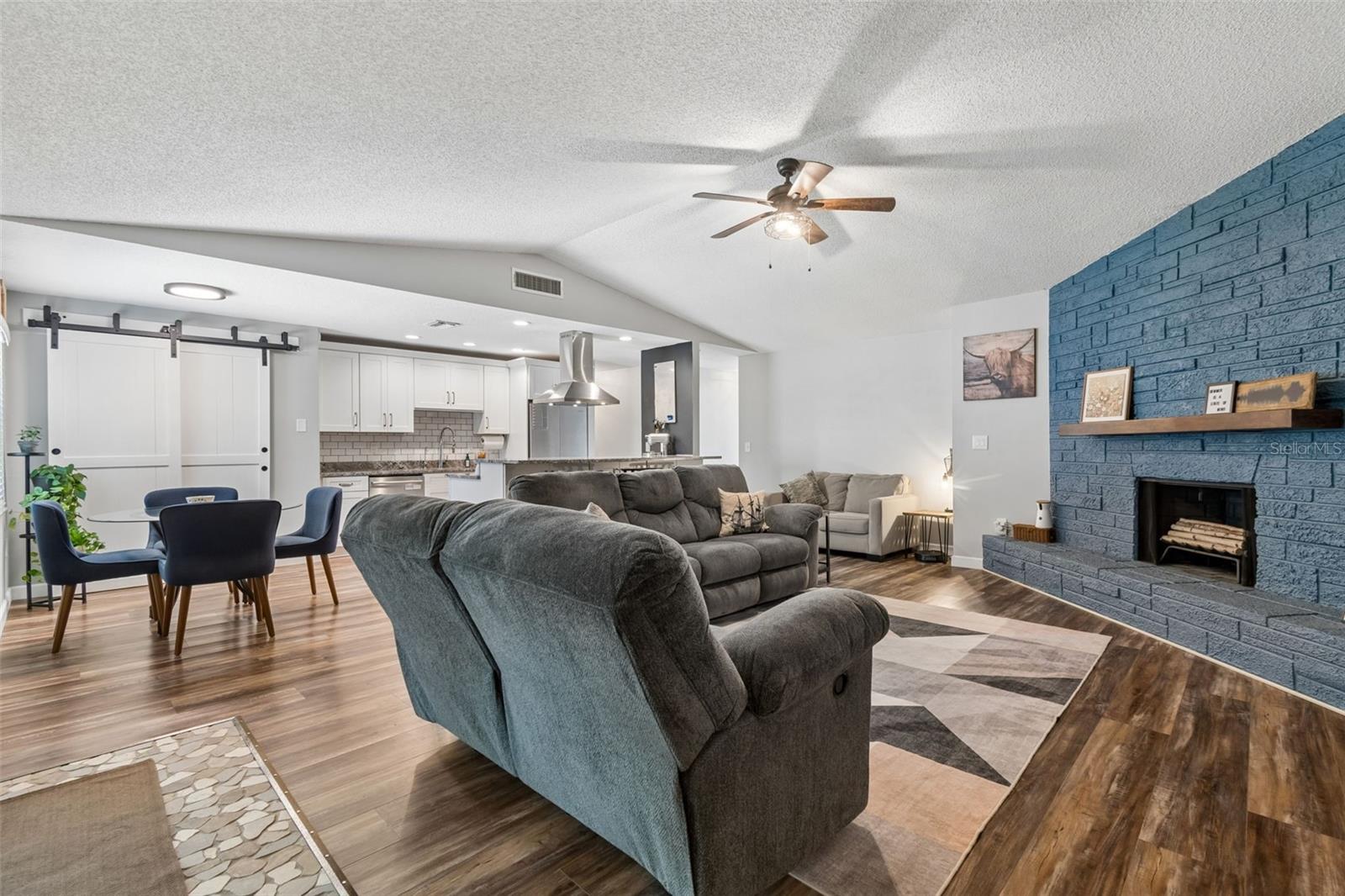 4111 N BAY HILLS BLVD, SAFETY HARBOR, FL, 34695