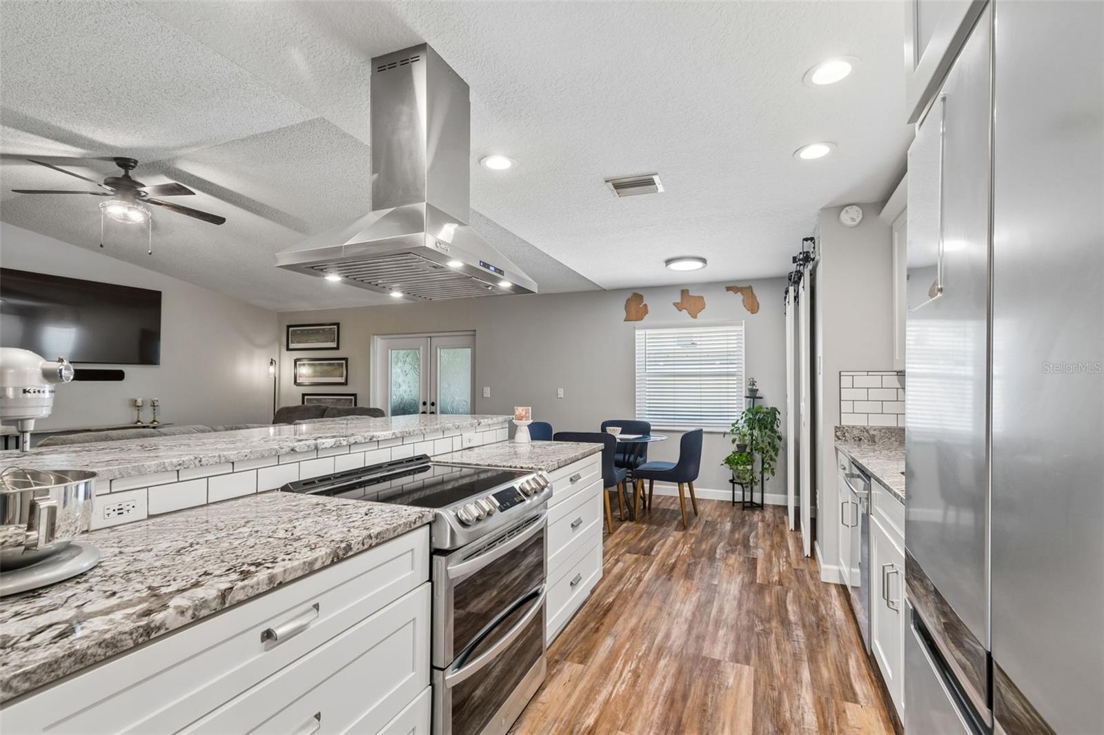 4111 N BAY HILLS BLVD, SAFETY HARBOR, FL, 34695