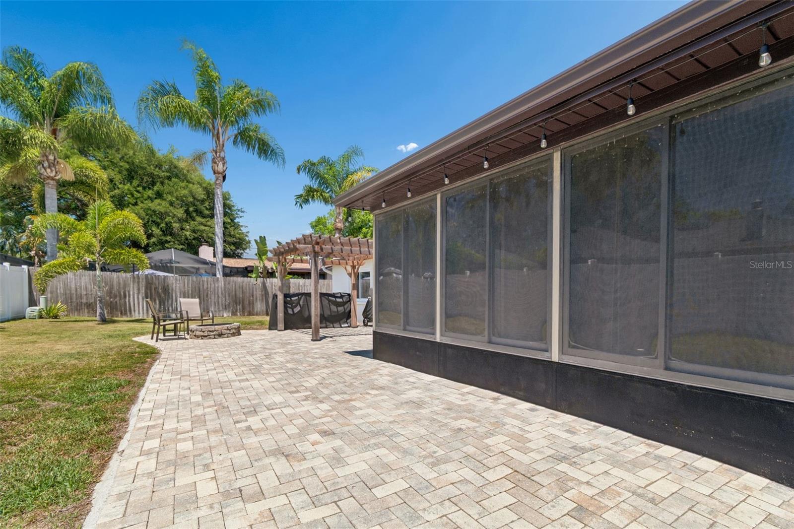 4111 N BAY HILLS BLVD, SAFETY HARBOR, FL, 34695