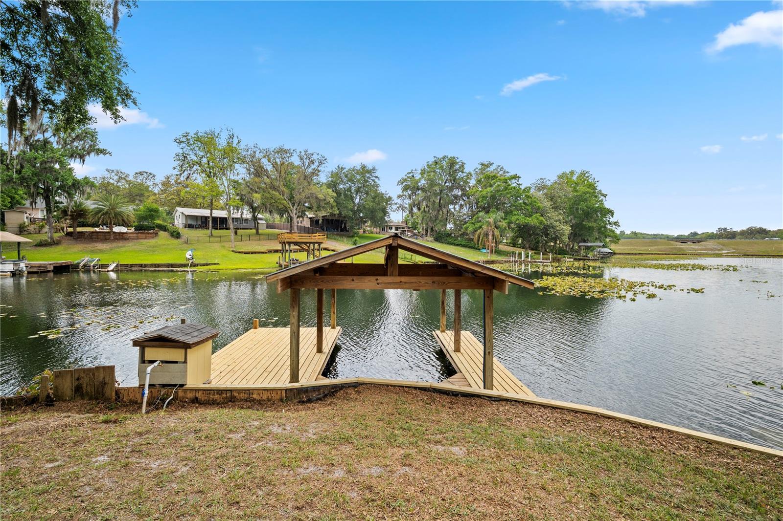 212 WESLEY RD, GREEN COVE SPRINGS, FL, 32043