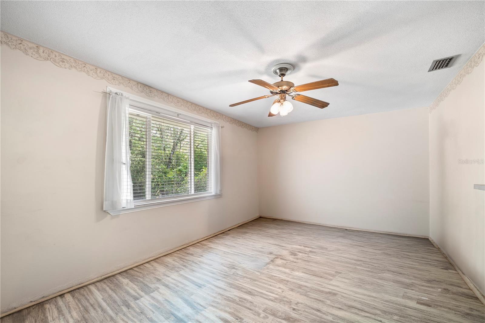 212 WESLEY RD, GREEN COVE SPRINGS, FL, 32043