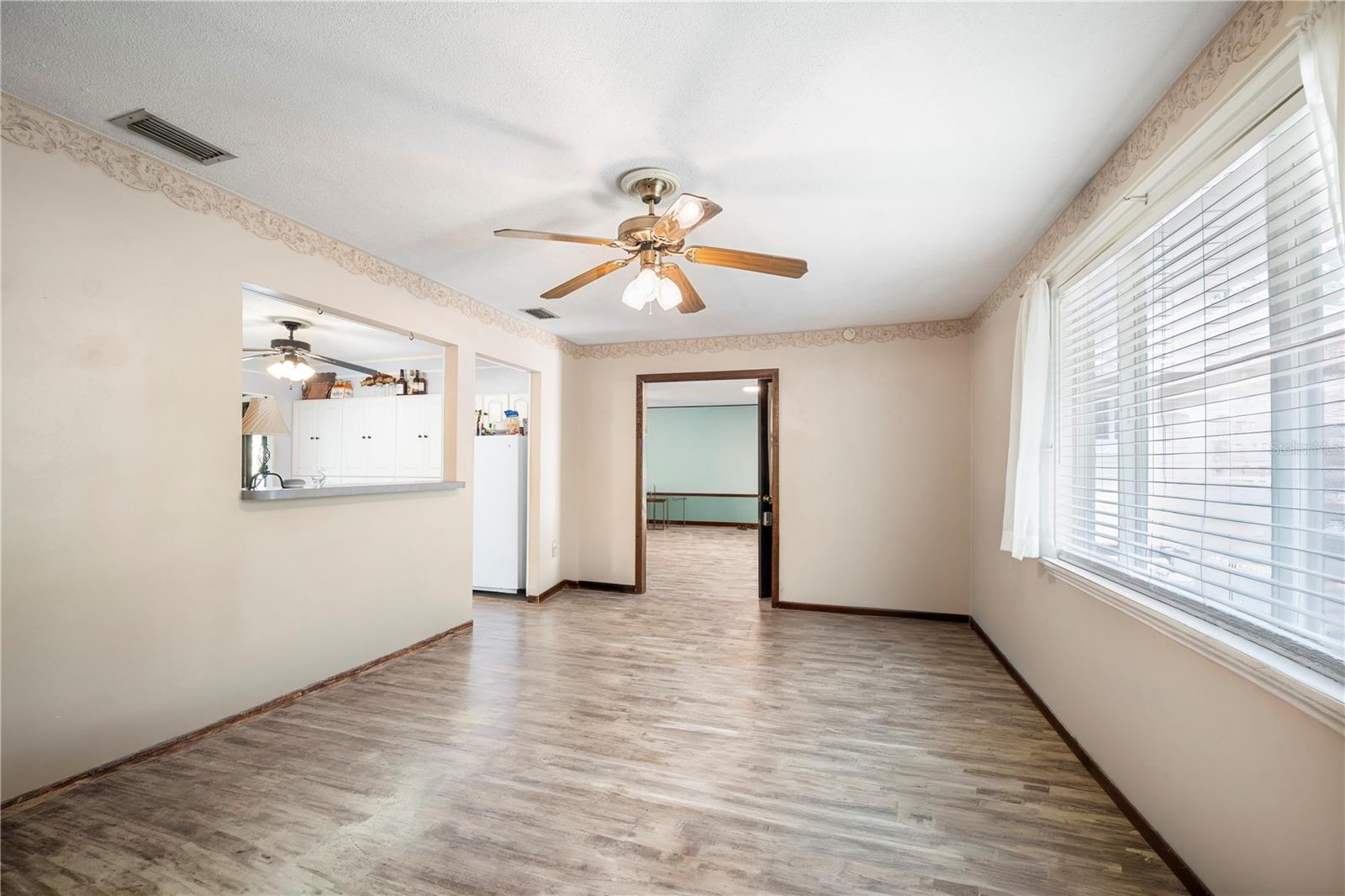 212 WESLEY RD, GREEN COVE SPRINGS, FL, 32043