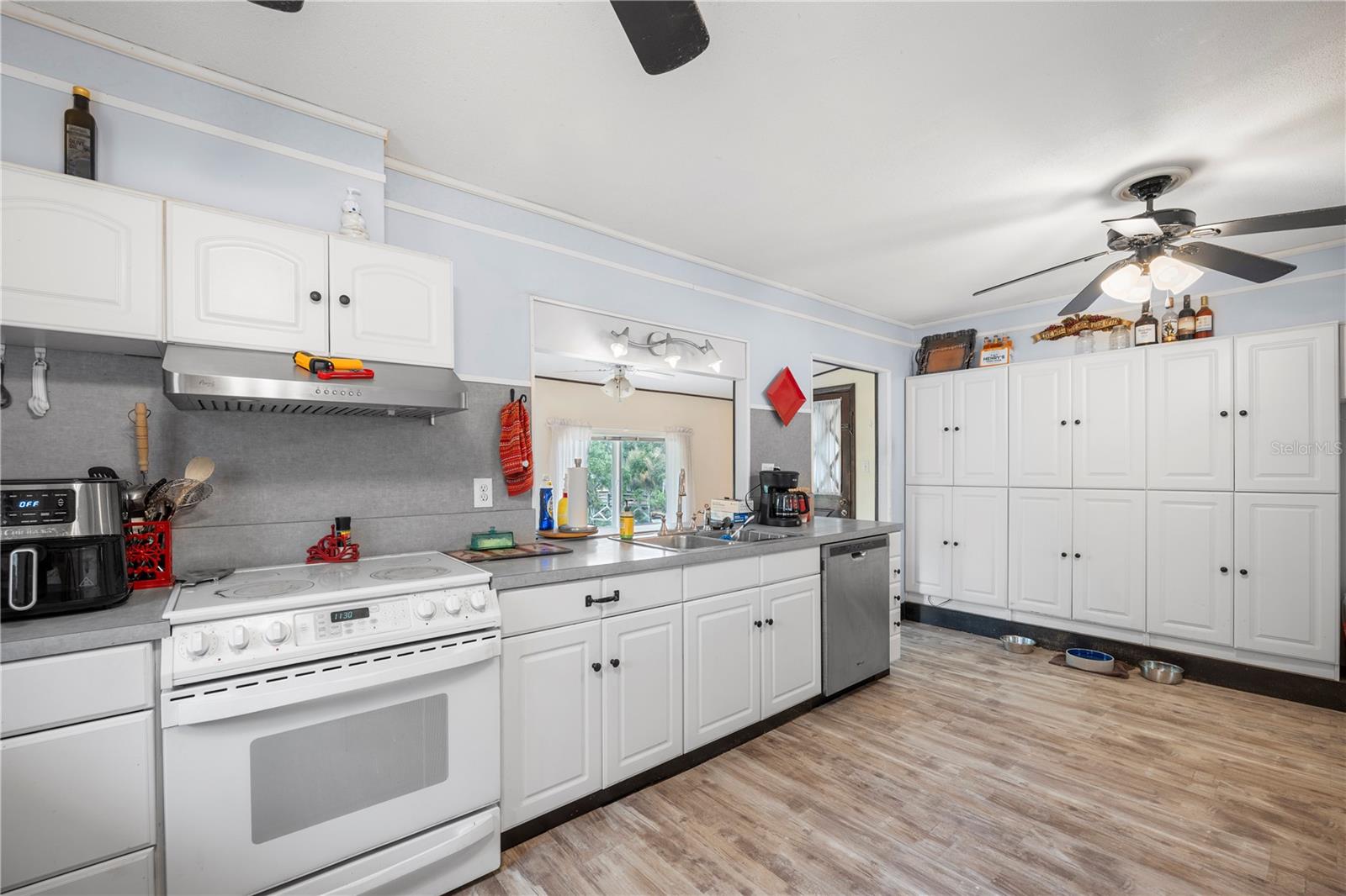 212 WESLEY RD, GREEN COVE SPRINGS, FL, 32043