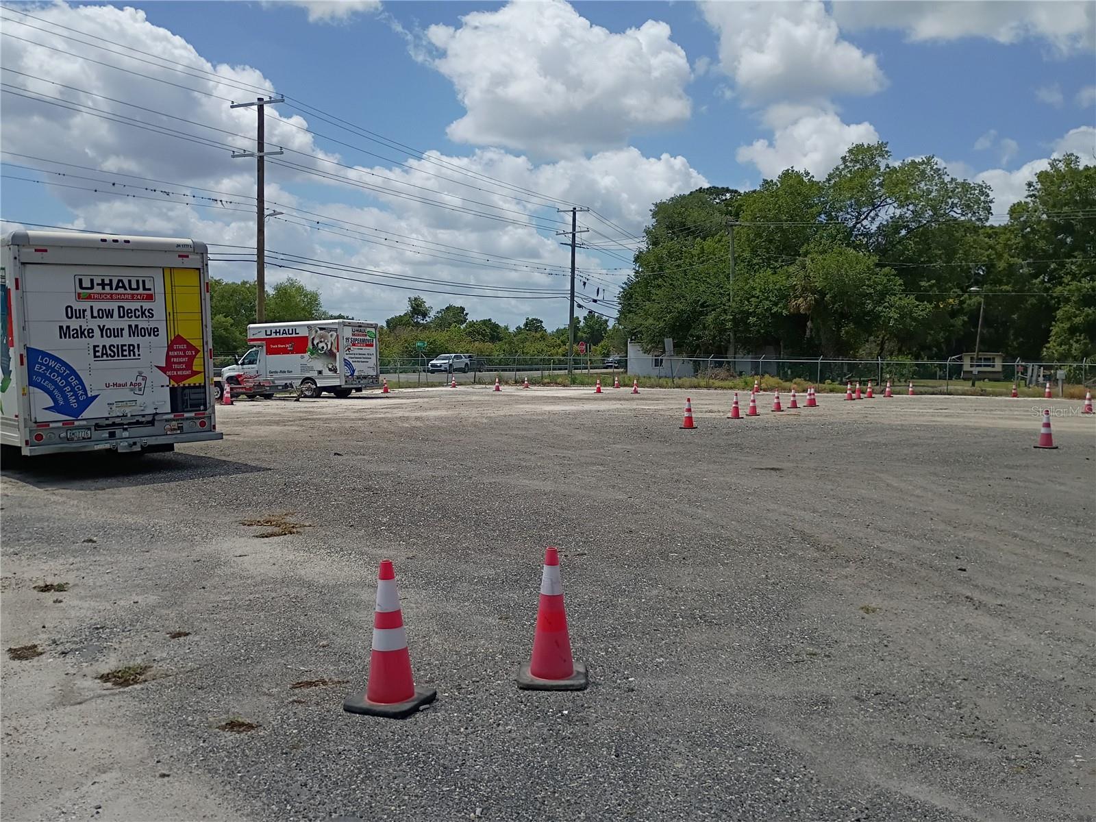 2410 E 92 HWY, PLANT CITY, FL, 33566