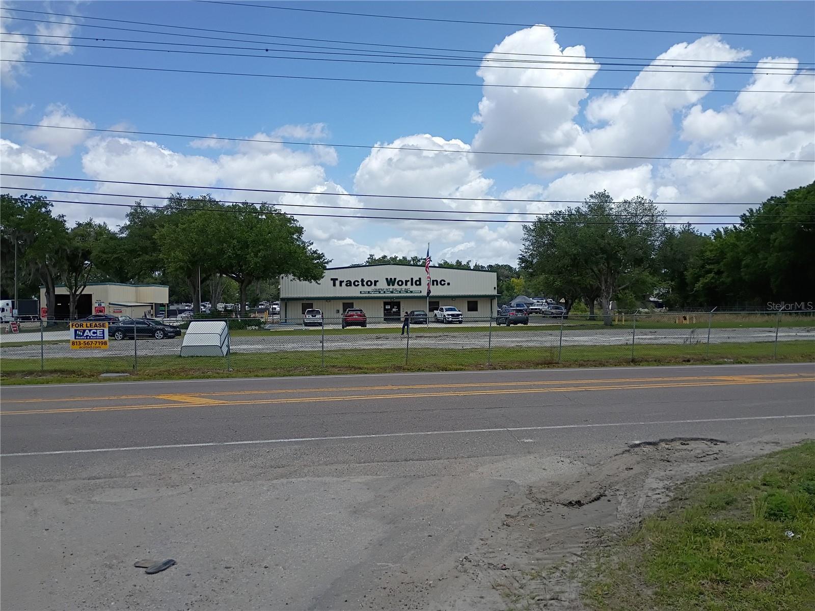 2410 E 92 HWY, PLANT CITY, FL, 33566