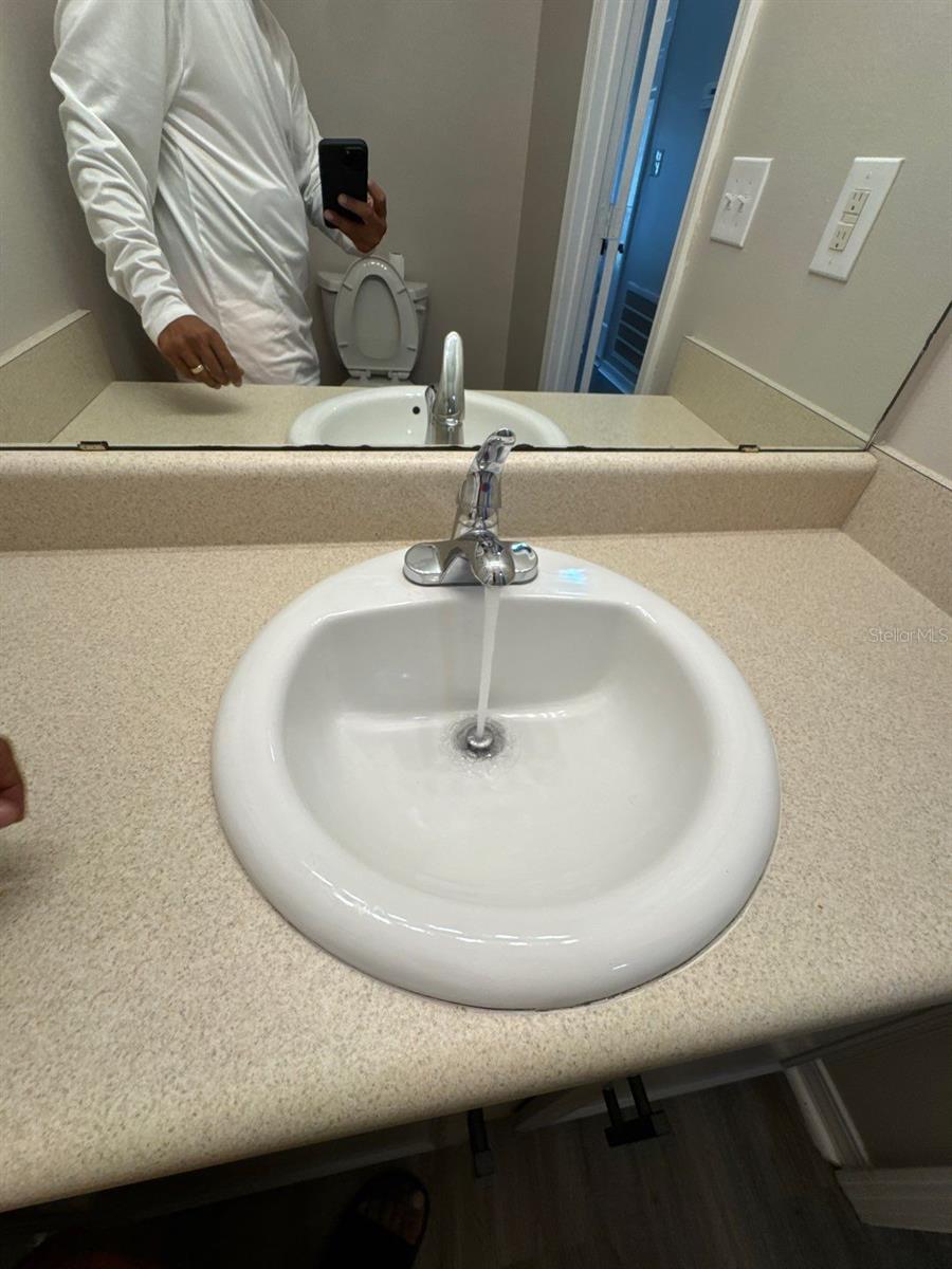 2127 TOM ST #2127, NAVARRE, FL, 32566