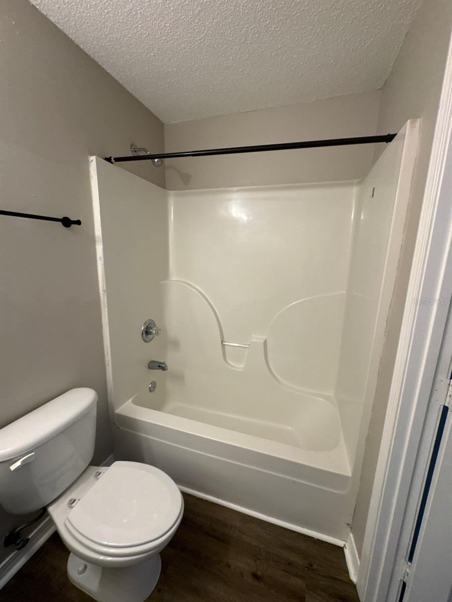 2127 TOM ST #2127, NAVARRE, FL, 32566