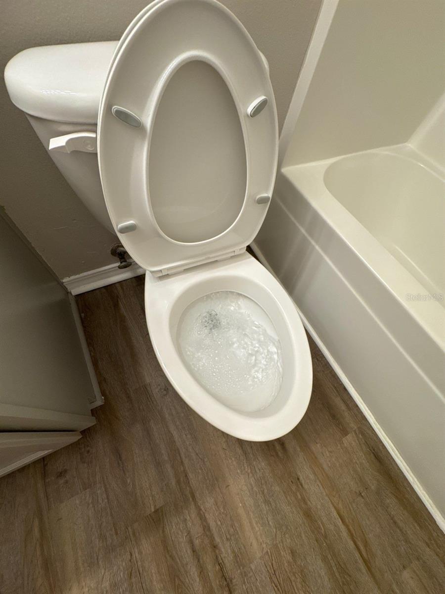 2127 TOM ST #2127, NAVARRE, FL, 32566