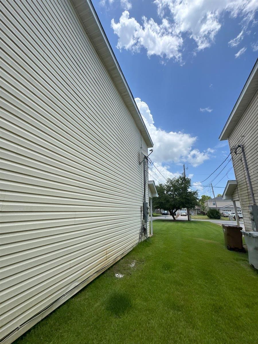 2127 TOM ST #2127, NAVARRE, FL, 32566