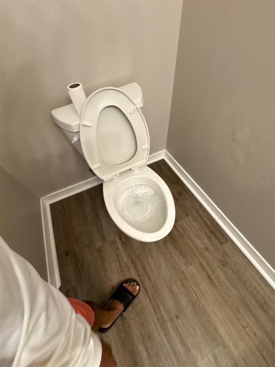 2127 TOM ST #2127, NAVARRE, FL, 32566