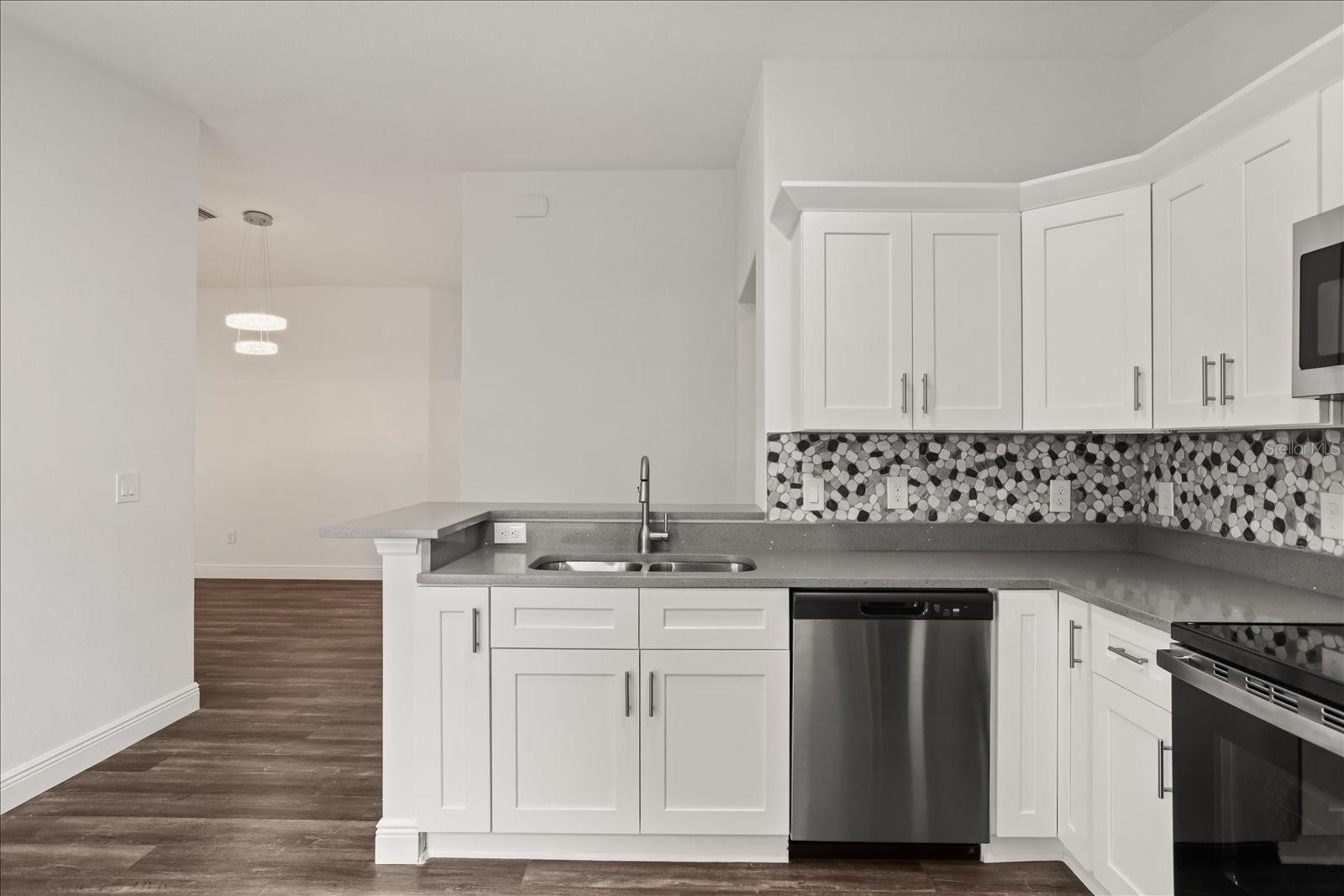 706 BEECHER ST, LEESBURG, FL, 34748