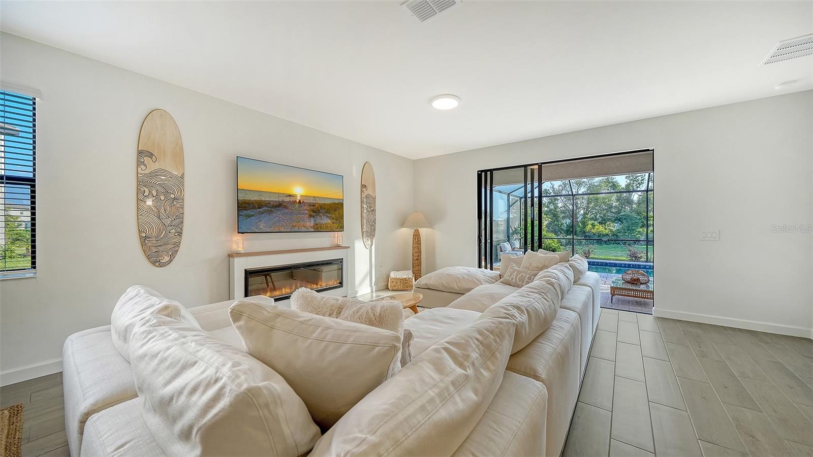 5321 SEAL ISLE CT, BRADENTON, FL, 34211